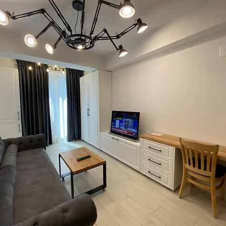 Deluxe Apartment Comfortable In New Building