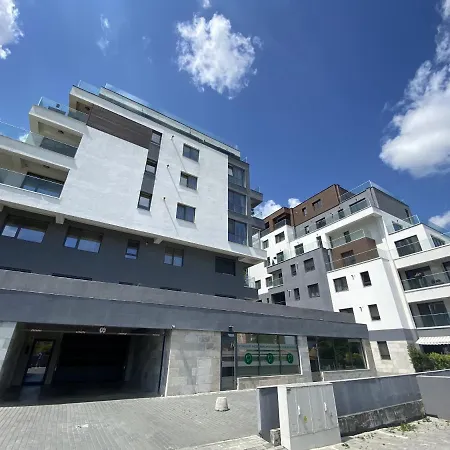 Deluxe Apartment Comfortable In New Building *