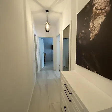 Deluxe Apartment Comfortable In New Building * Brasov